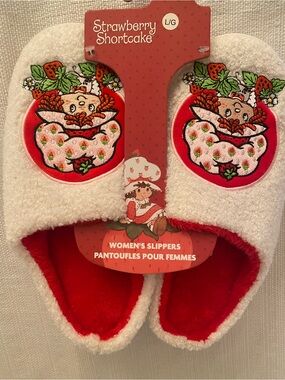 NWT Strawberry Shortcake Red White Comfy Slippers Large 9-10 Retro Cute Gift